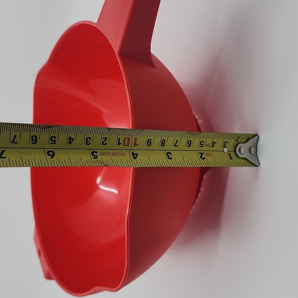 Tupperware Large Red Strainor New - Picture 5 of 5